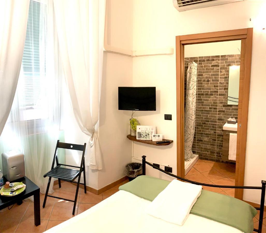 Affittacamere Virginia'S Rooms Генуа Екстериор снимка
