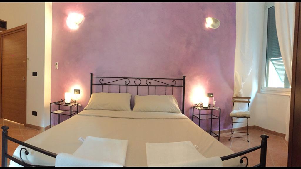 Affittacamere Virginia'S Rooms Генуа Екстериор снимка